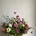 Cesto grande con flores de temporada - Imagen 2