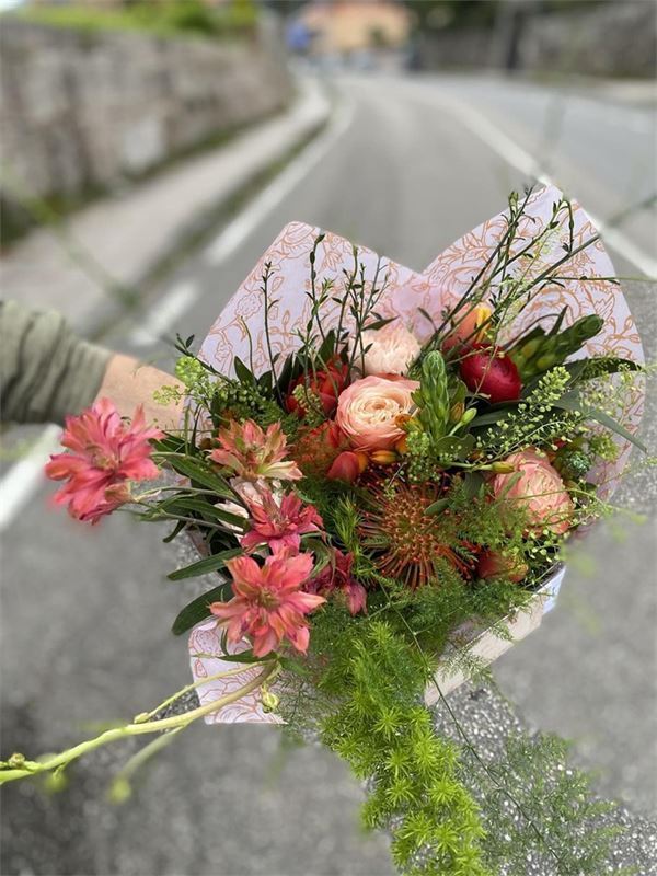 Ramo de flores Alegria desde: - Imagen 3