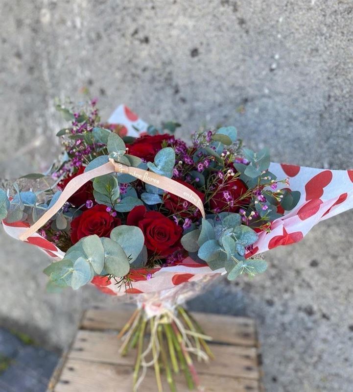 Ramo de rosas AMOR desde: - Imagen 2