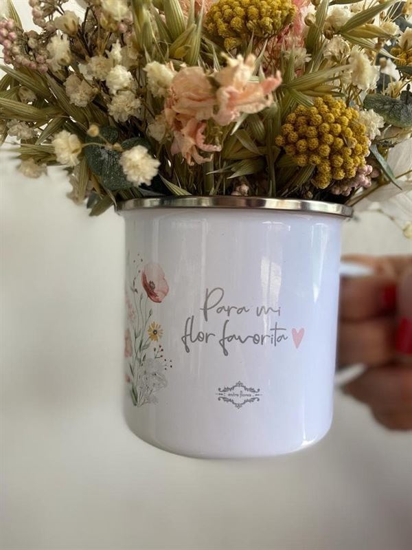 Tacita personalizada con flores preservadas - Imagen 2